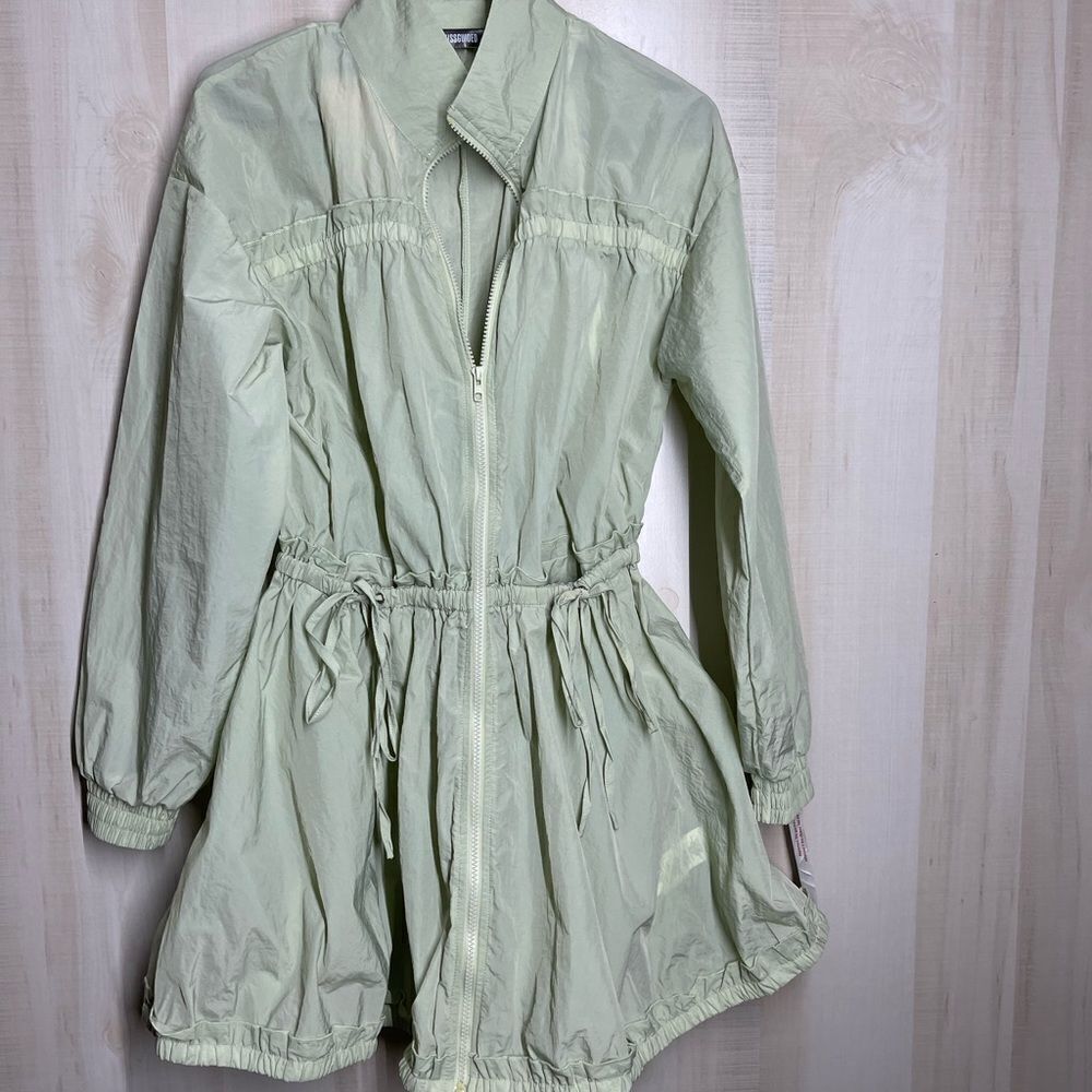 NWT Misguided light‎ green jacket ruffle cinch waist with pockets, size 4